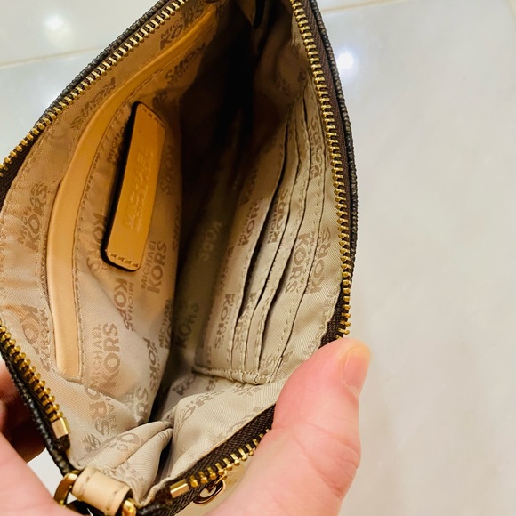 Michael Kors Wristlet - Picture 5 of 7